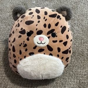Leopard squishmallow